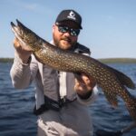 S03E08 - Pêche aux carnassiers en Haute-Mauricie.