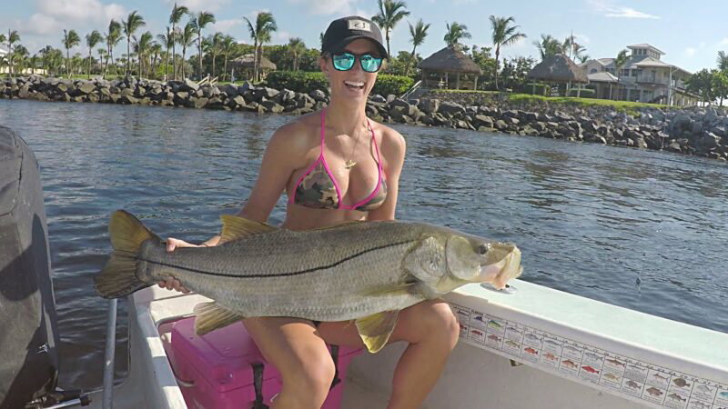 Florida Fishing: Girl catching MONSTER Snook Inshore Jupiter | Part 1