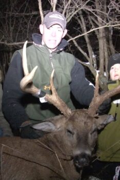 Whitetail Edge: Ohio Late Season Whopper of a 6 Point!