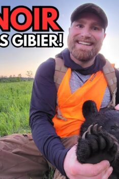 Chasse à l'ours, Premier gros gibier de Julien!